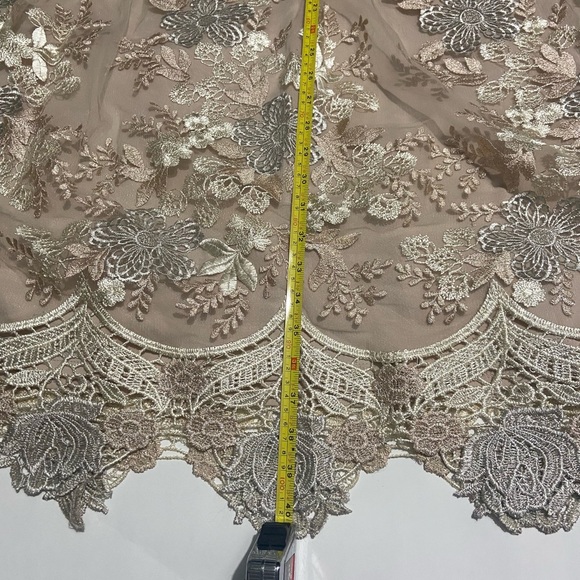 Julia Jordan Formal dress - Picture 16 of 17